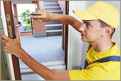 Locksmith Solution Services Monterey Park, CA 626-387-0008 - 68-44-5